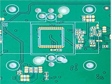 PCB orificiu lamatat