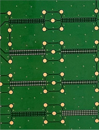 PCB al camerei de monitorizare